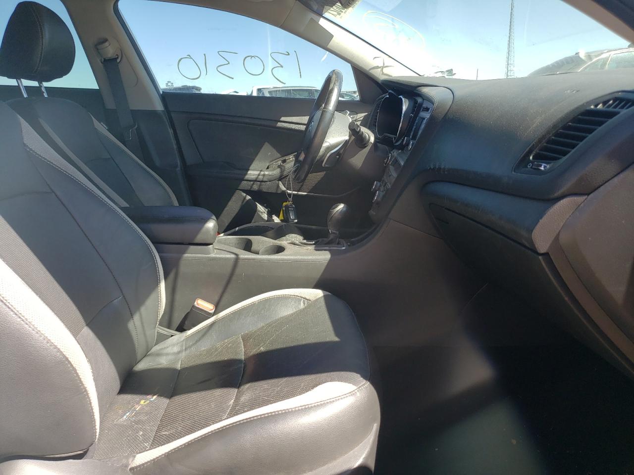 Photo 5 from auction – 2013 KIA OPTIMA SX with VIN 5XXGR4A63DG184031