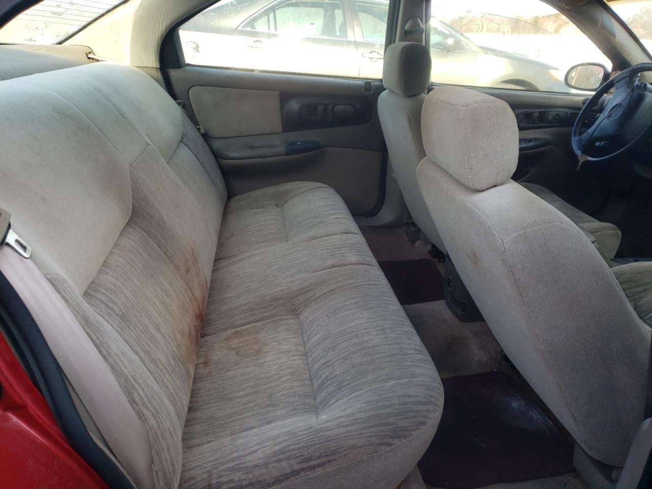 Photo 6 from auction – 1997 DODGE INTREPID with VIN 2B3HD46F8VH581892