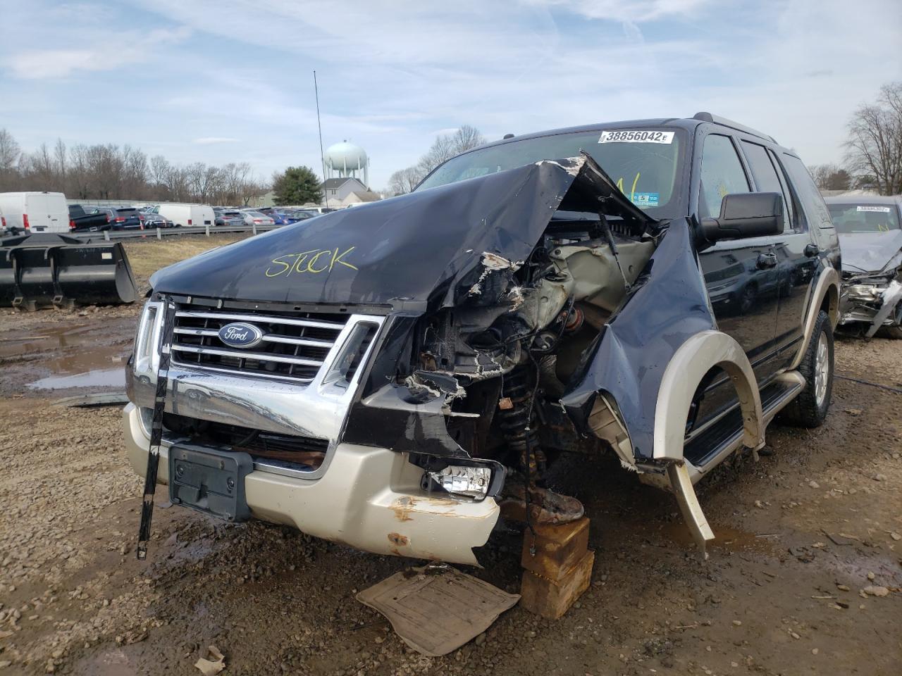 Photo 2 from auction – 2006 FORD EXPLORER E with VIN 1FMEU74E26UA99409
