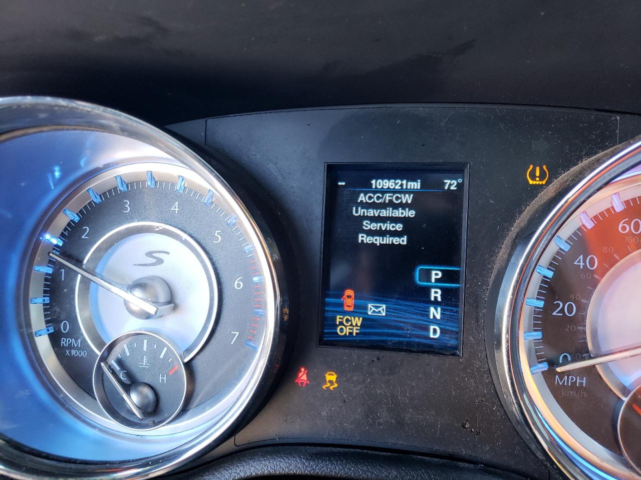 Photo 8 from auction – 2014 CHRYSLER 300 S with VIN 2C3CCABT6EH103299