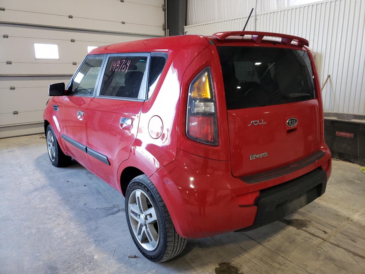 Photo 3 from auction – 2010 KIA SOUL + with VIN KNDJT2A25A7167972