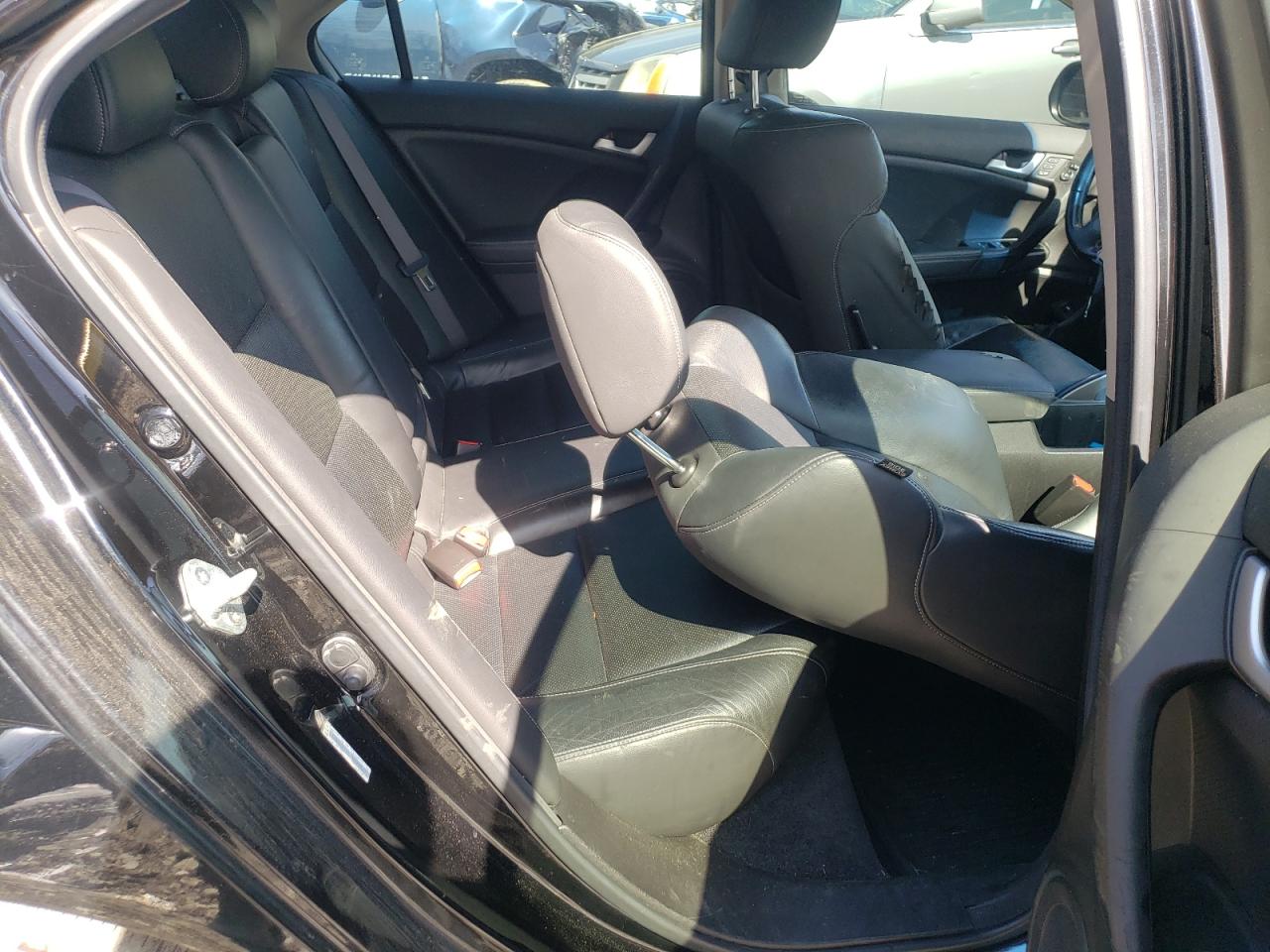 Photo 6 from auction – 2012 ACURA TSX TECH with VIN JH4CU2F6XCC020542