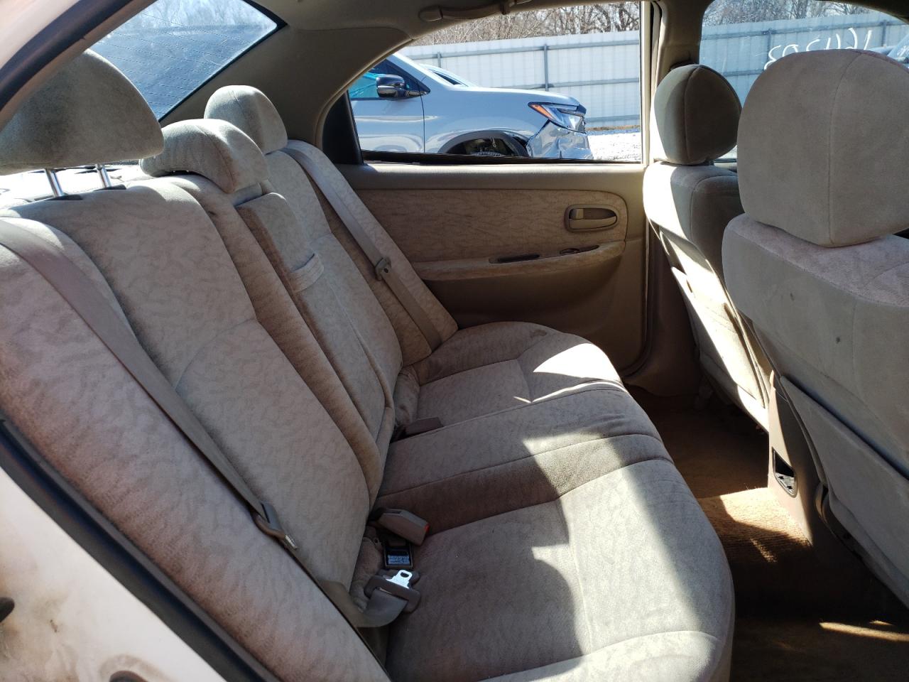 Photo 6 from auction – 2006 KIA OPTIMA LX with VIN KNAGD128865437118