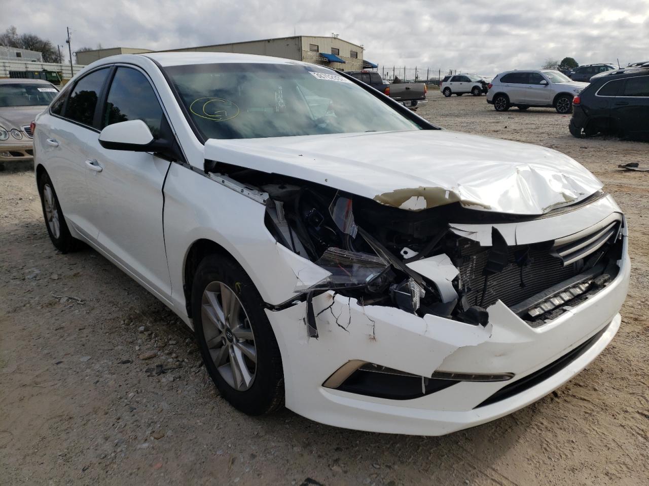 Photo 1 from auction – 2015 HYUNDAI SONATA SE with VIN 5NPE24AF7FH131335