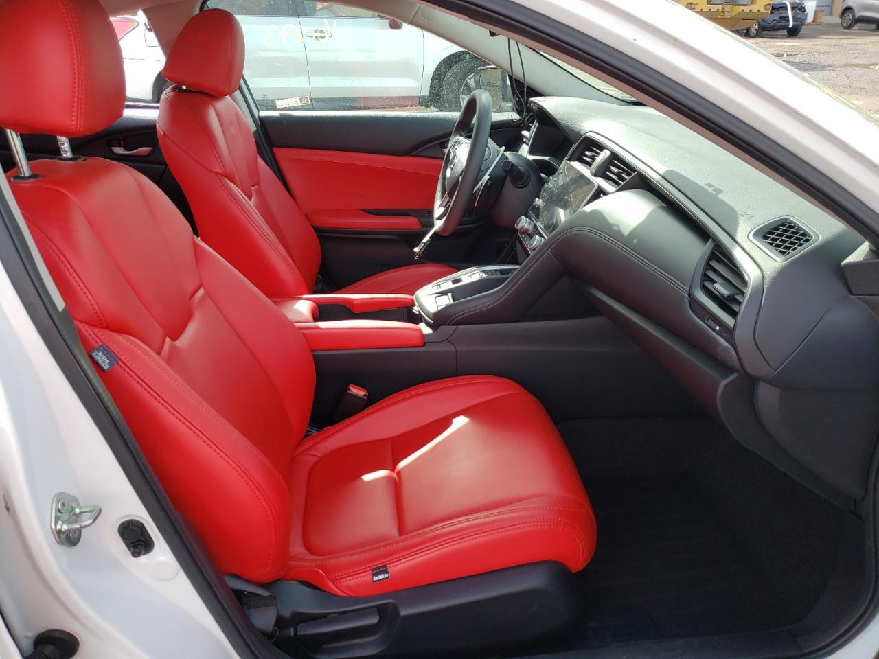 Photo 5 from auction – 2020 HONDA INSIGHT EX with VIN 19XZE4F58LE007969