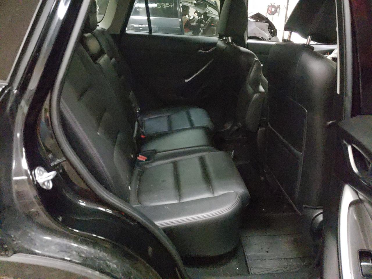 Zdjęcie 6 z aukcji – 2016 MAZDA CX-5 GT z VIN JM3KE4DY0G0716111