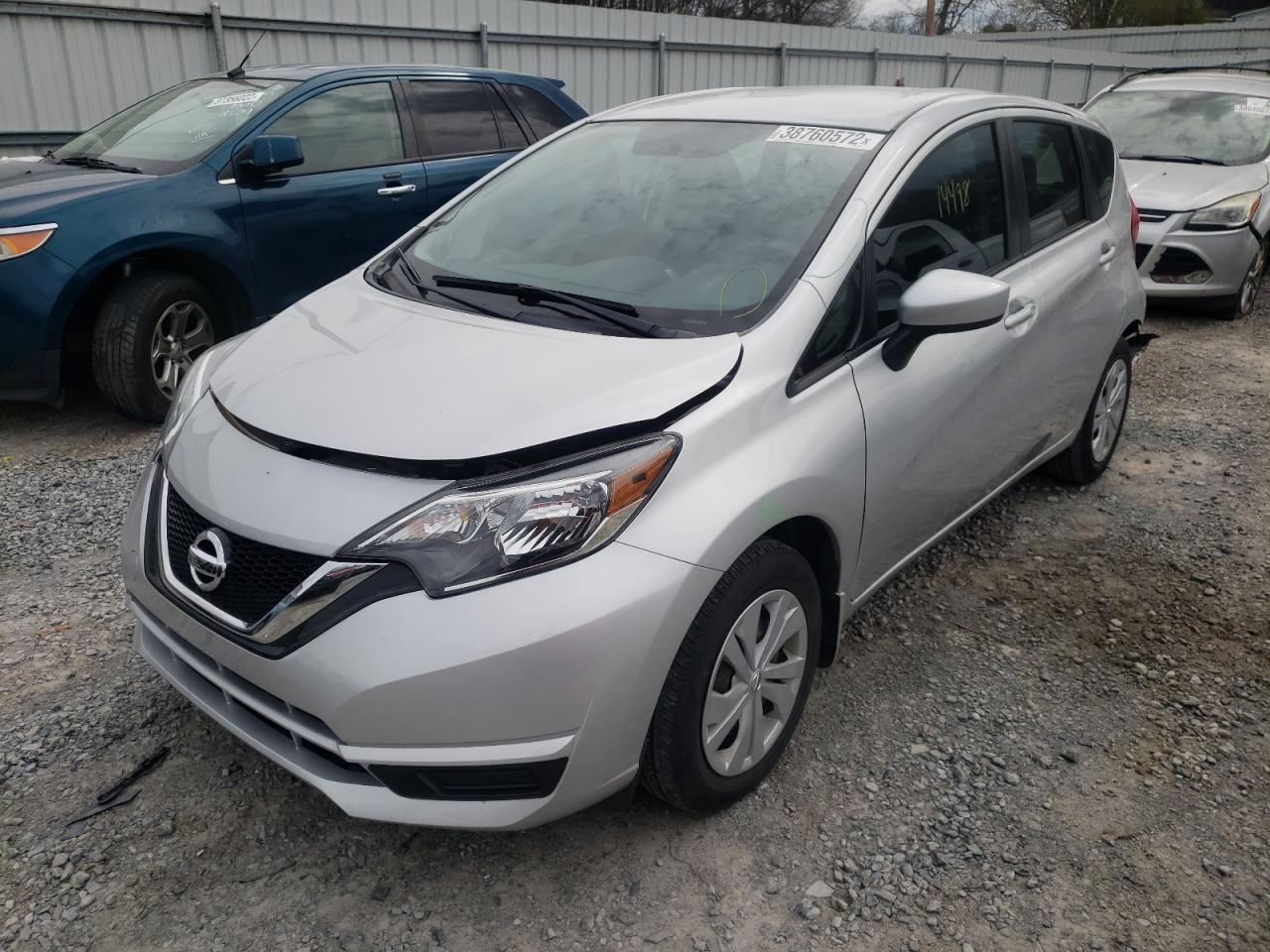 Фото 2 с аукциона – 2018 NISSAN VERSA NOTE с VIN 3N1CE2CP9JL353198