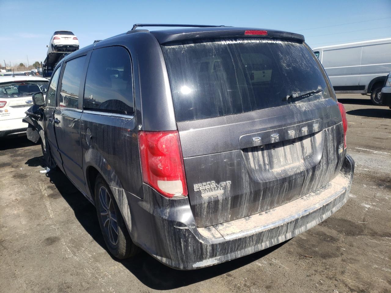 Photo 3 from auction – 2017 DODGE GRAND CARA with VIN 2C4RDGCG8HR629827