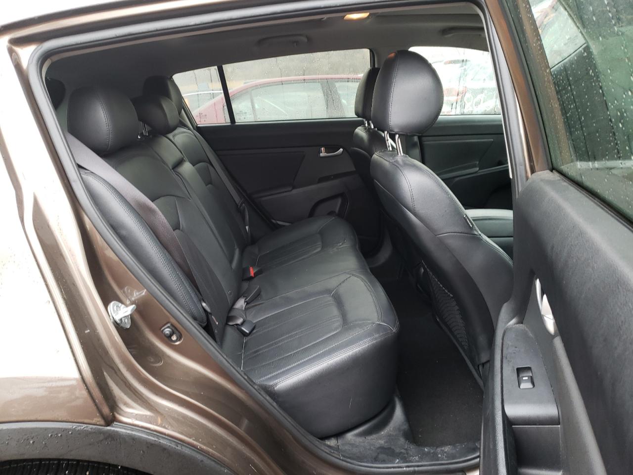 Photo 6 from auction – 2012 KIA SPORTAGE E with VIN KNDPC3A26C7176103