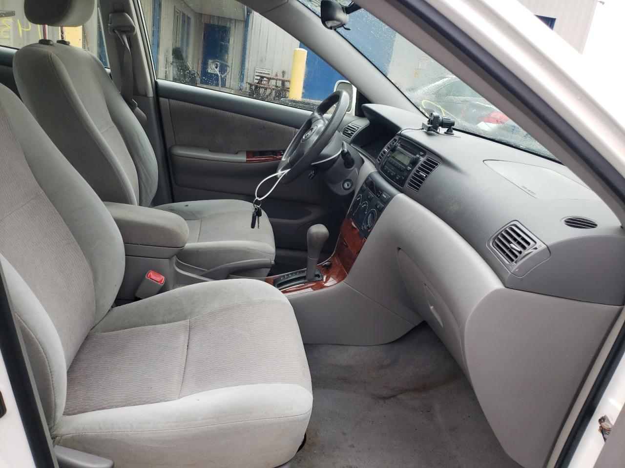 Photo 5 from auction – 2007 TOYOTA COROLLA CE with VIN JTDBR32EX70117071