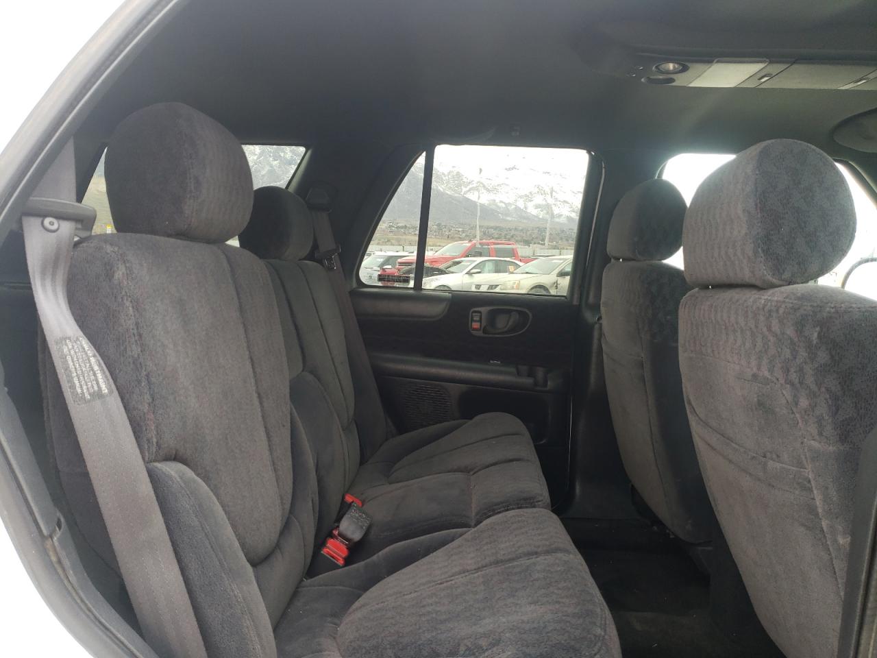 Photo 6 from auction – 2001 GMC JIMMY with VIN 1GKDT13W612198219