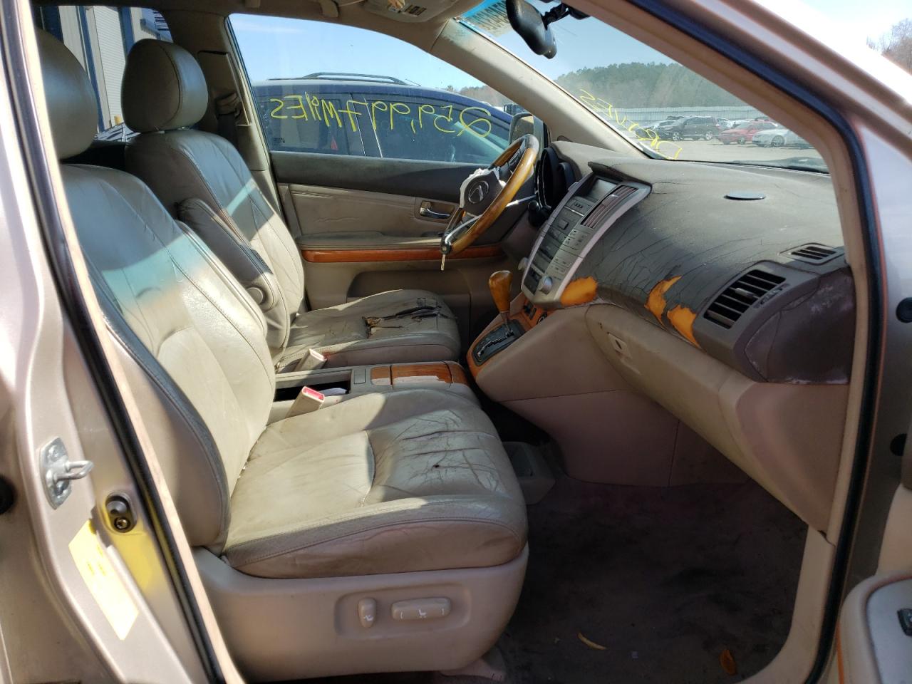 Photo 5 from auction – 2005 LEXUS RX 330 with VIN 2T2GA31U15C029658