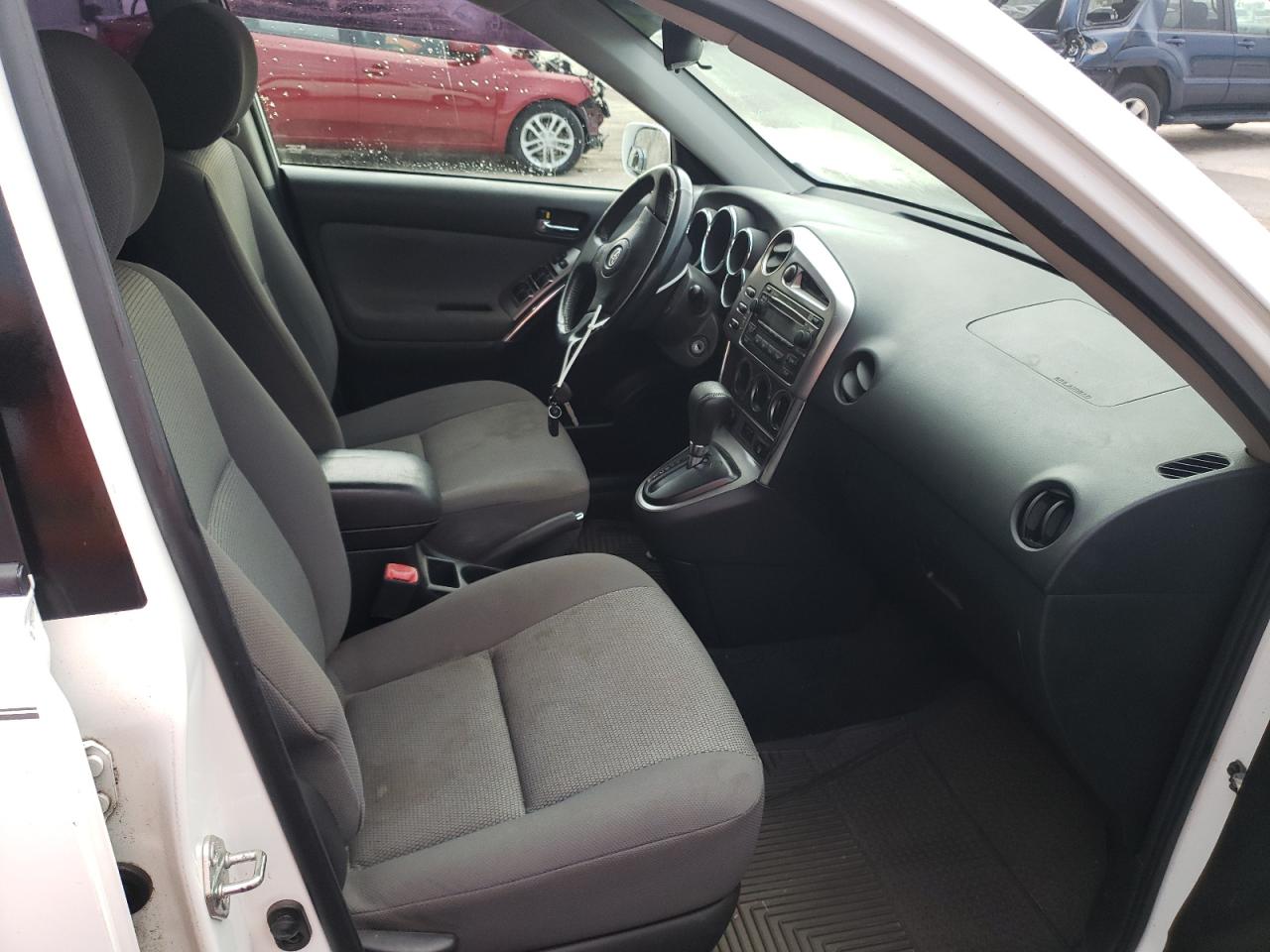 Photo 5 from auction – 2007 TOYOTA MATRIX with VIN 2T1KR32E07C661259