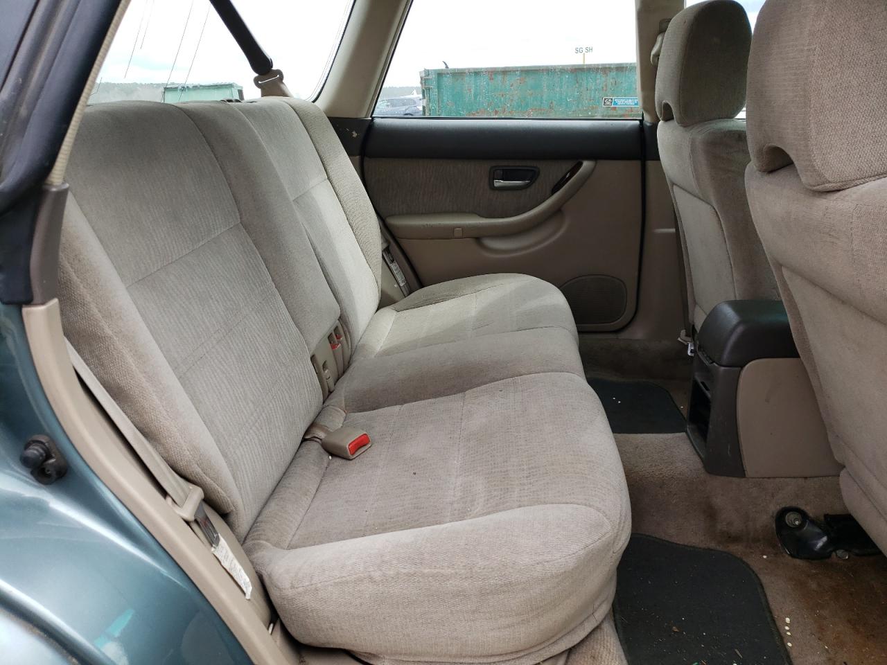 Photo 6 from auction – 2000 SUBARU LEGACY OUT with VIN 4S3BH6751Y7638203