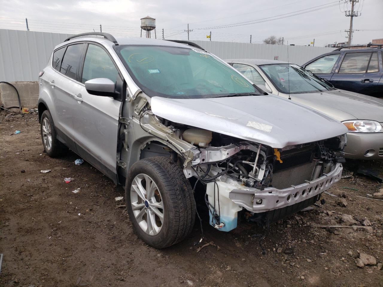 FORD ESCAPE SE 2017 with VIN 1FMCU0GDXHUA48664 - Photo from auction