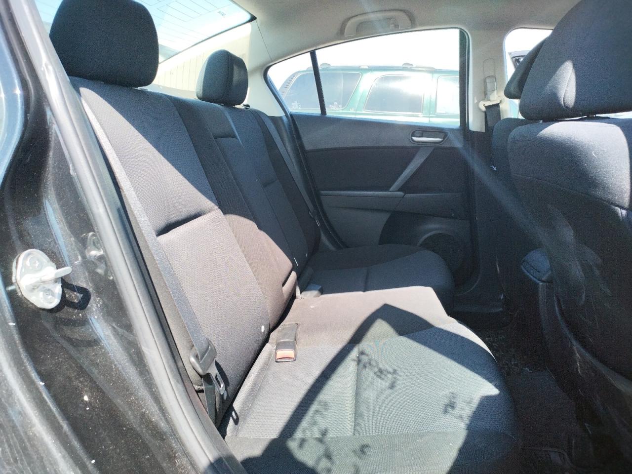 Photo 6 from auction – 2011 MAZDA 3 I with VIN JM1BL1VF9B1360352