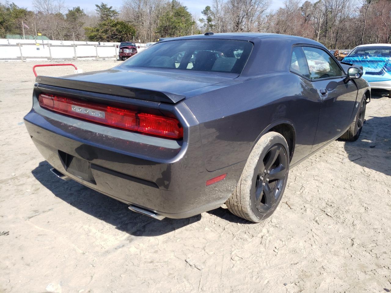Photo 4 from auction – 2014 DODGE CHALLENGER with VIN 2C3CDYAG2EH283360