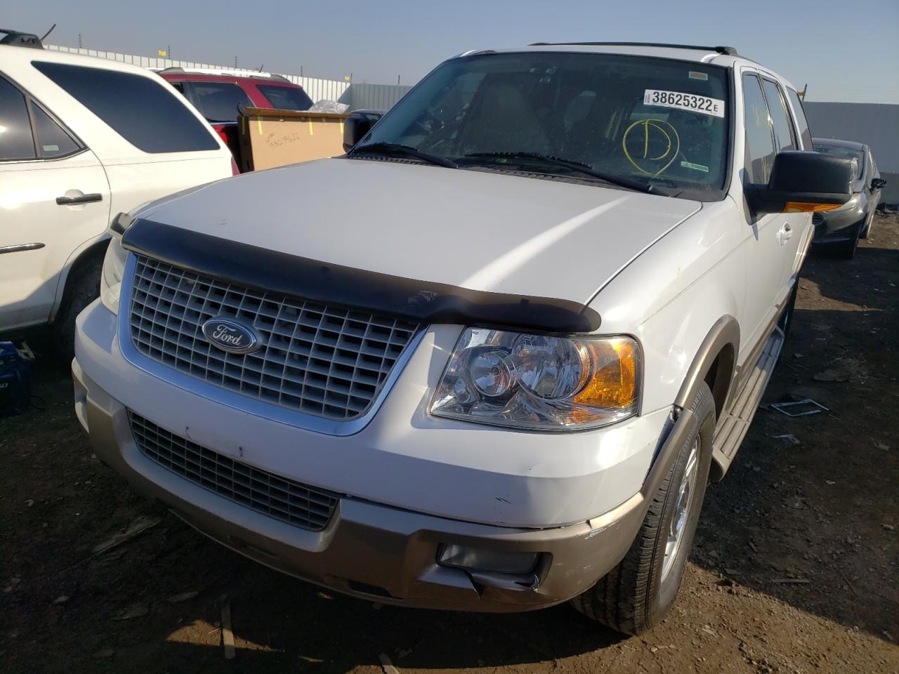Photo 2 from auction – 2004 FORD EXPEDITION with VIN 1FMPU17L04LB18414