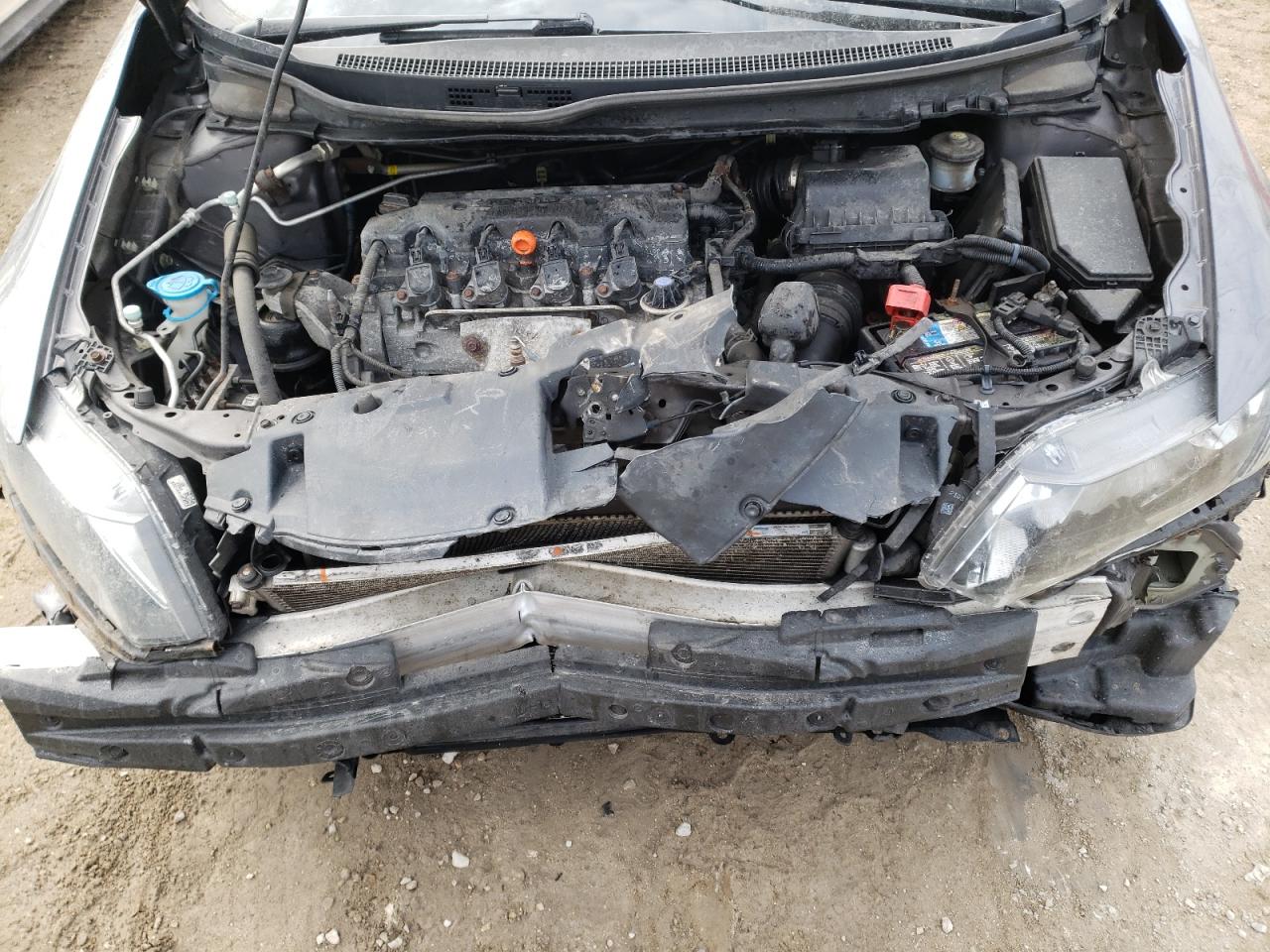 Photo 7 from auction – 2014 HONDA CIVIC LX with VIN 19XFB2F57EE011370