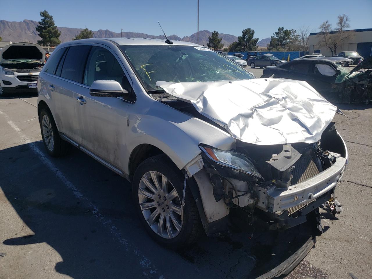 LINCOLN MKX 2013 with VIN 2LMDJ8JK0DBL61195 - Photo from auction