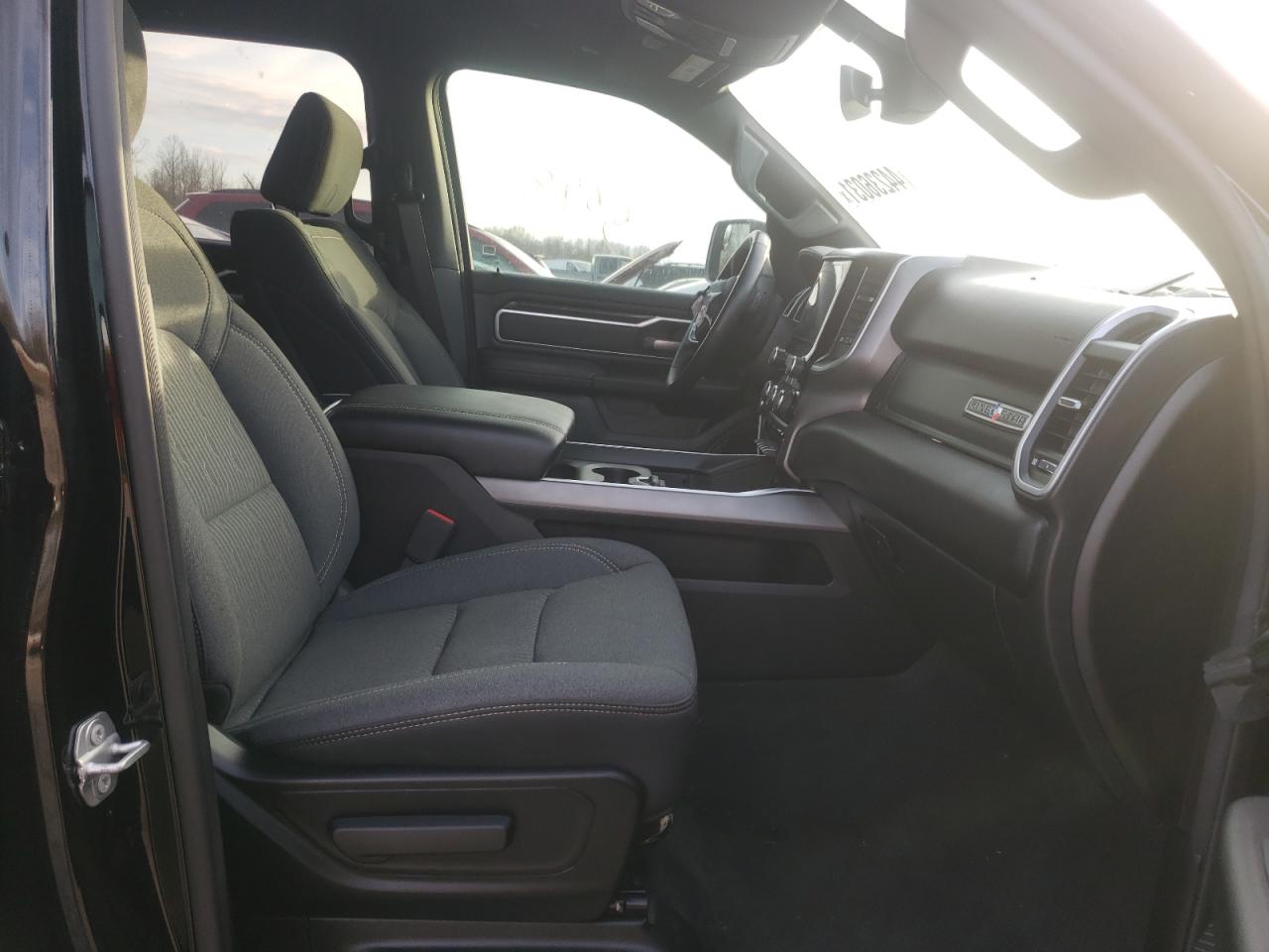 Photo 5 from auction – 2020 RAM 1500 BIG H with VIN 1C6SRFFTXLN400147
