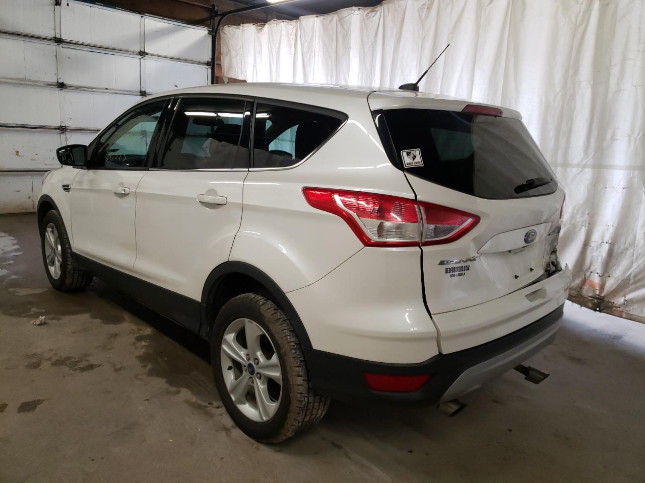 Photo 3 from auction – 2015 FORD ESCAPE SE with VIN 1FMCU9GX0FUC53163