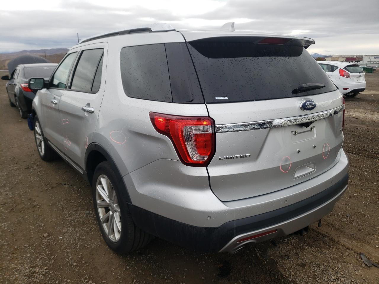 Photo 3 from auction – 2016 FORD EXPLORER L with VIN 1FM5K8F84GGC89683