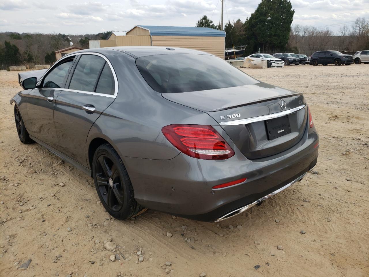 Photo 3 from auction – 2017 MERCEDES-BENZ E 300 with VIN WDDZF4JB5HA092750
