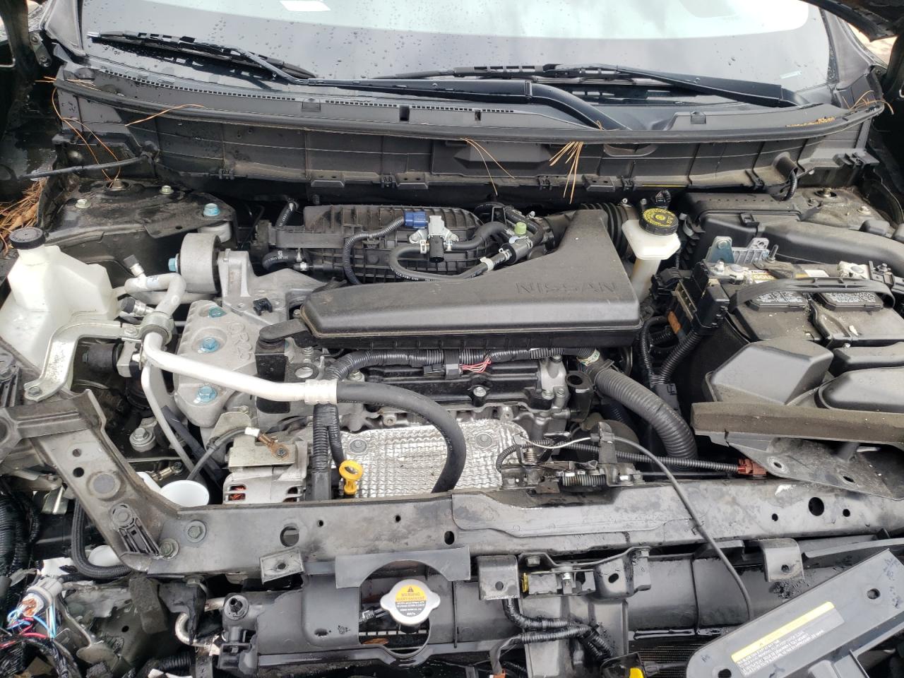 Photo 7 from auction – 2017 NISSAN ROGUE S with VIN JN8AT2MT9HW130870