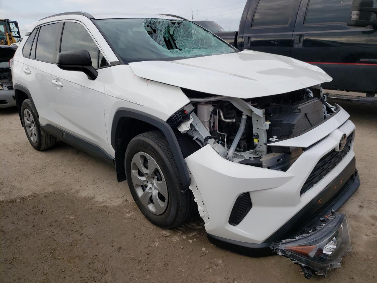 Photo 1 from auction – 2019 TOYOTA RAV4 LE with VIN 2T3H1RFV3KW050607