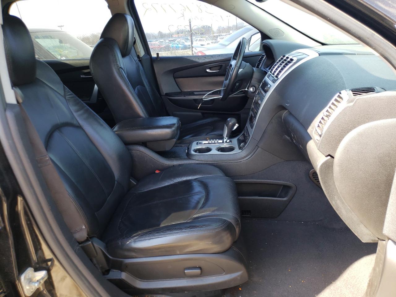 Photo 5 from auction – 2011 GMC ACADIA SLT with VIN 1GKKVRED9BJ132332