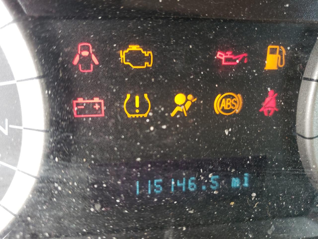 Photo 8 from auction – 2012 FORD ESCAPE LIM with VIN 1FMCU0EG0CKB29013