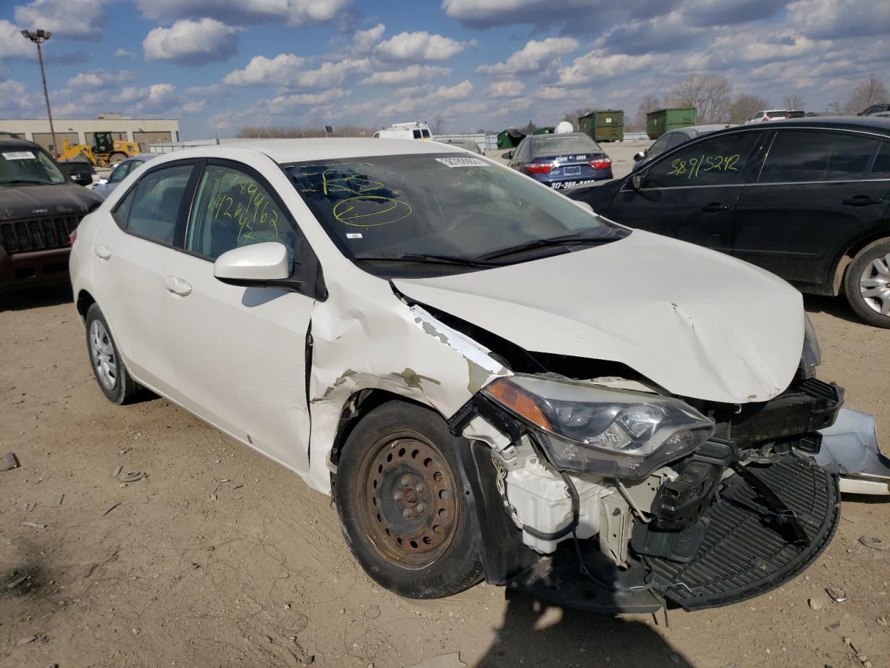 TOYOTA COROLLA EC 2015 with VIN 5YFBPRHE9FP242647 - Photo from auction