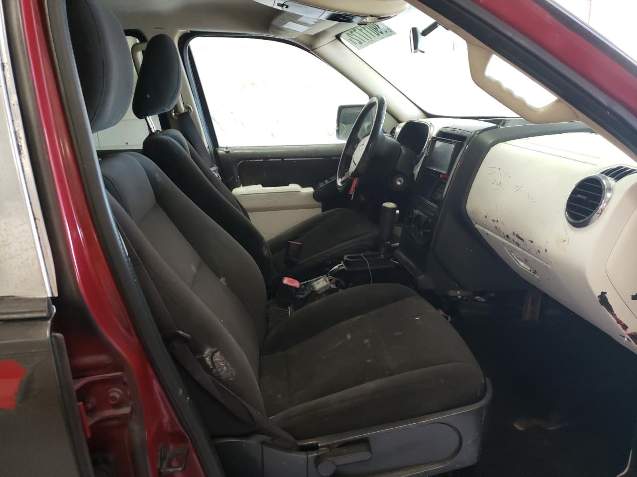 Photo 5 from auction – 2010 FORD EXPLORER X with VIN 1FMEU6DEXAUA69058