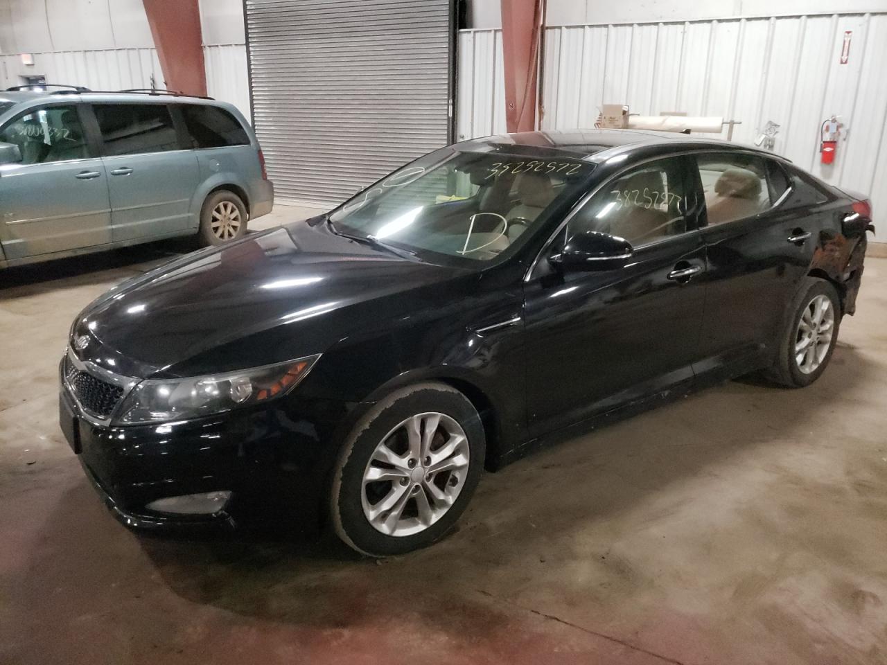 Photo 2 from auction – 2013 KIA OPTIMA EX with VIN 5XXGN4A78DG164524
