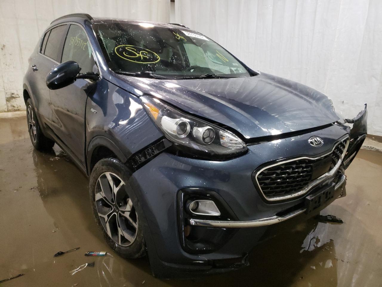 KIA SPORTAGE E 2020 with VIN KNDPNCAC8L7832899 - Photo from auction
