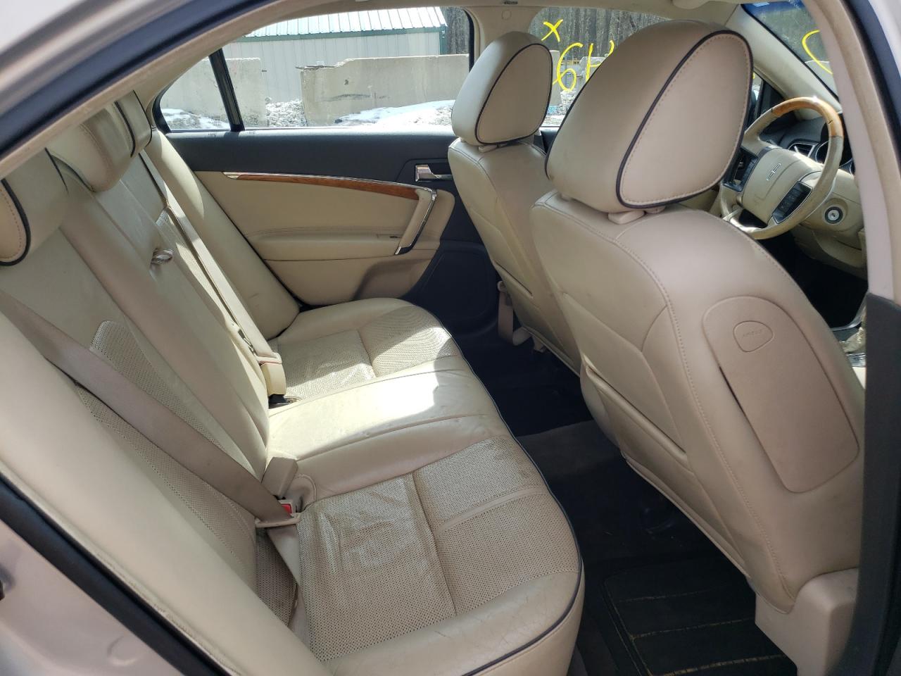 Photo 6 from auction – 2010 LINCOLN MKZ with VIN 3LNHL2JC0AR626420