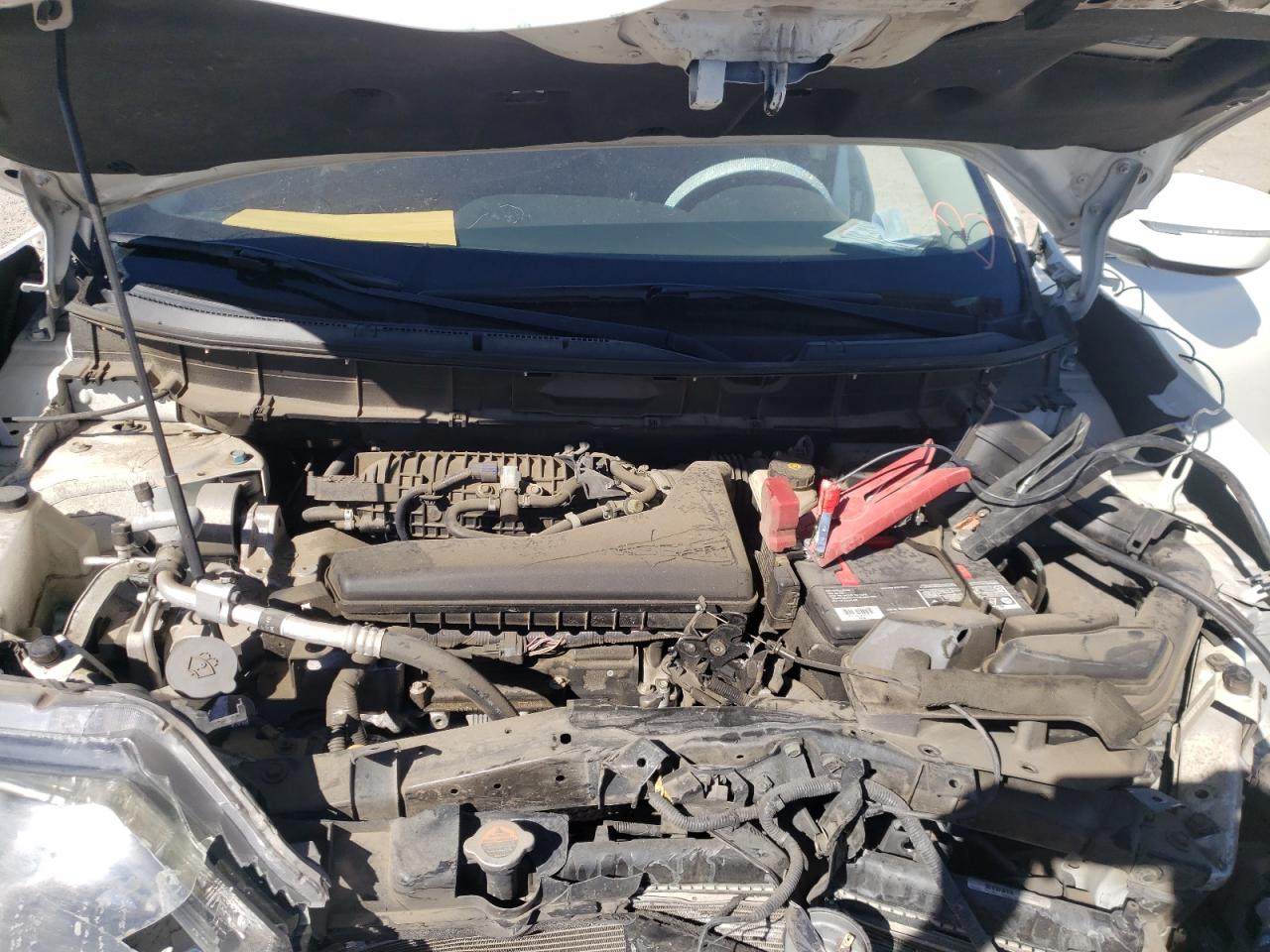 Photo 7 from auction – 2015 NISSAN ROGUE S with VIN 5N1AT2MT2FC895277