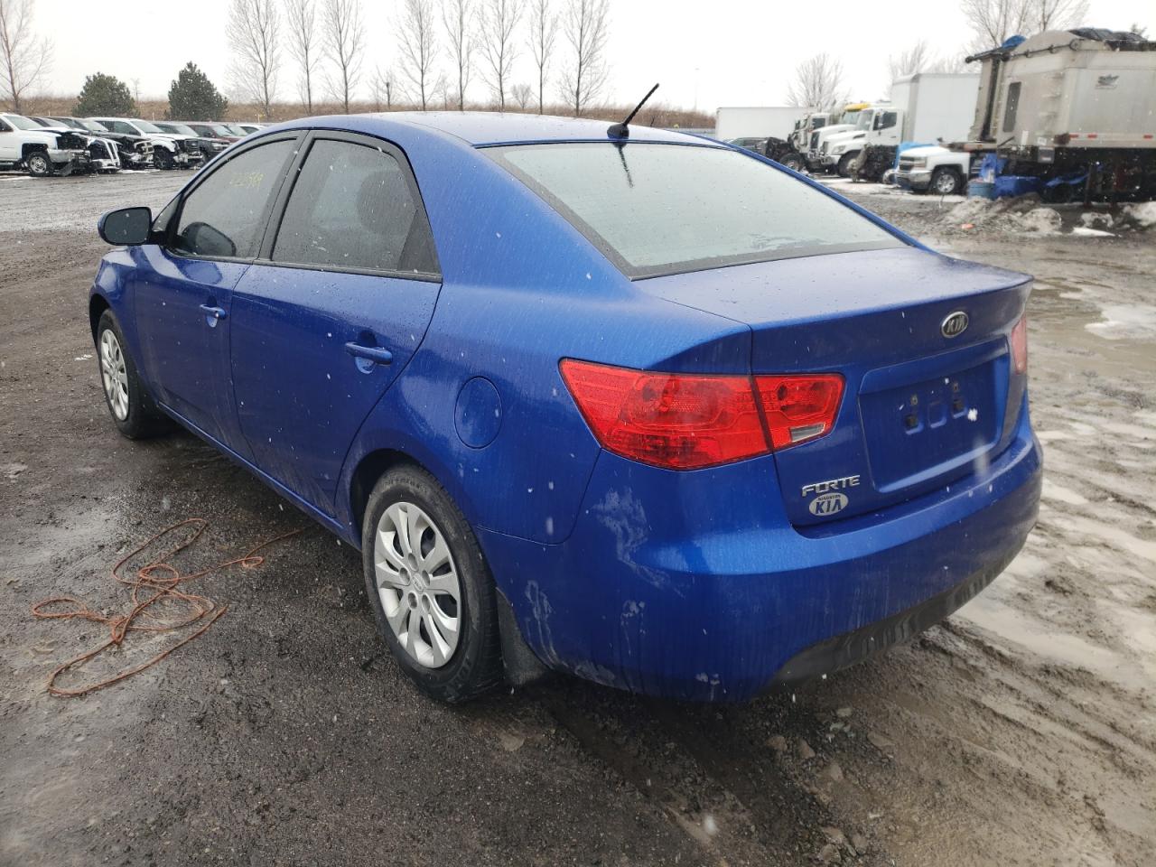 Photo 3 from auction – 2011 KIA FORTE LX with VIN KNAFT4A24B5320465