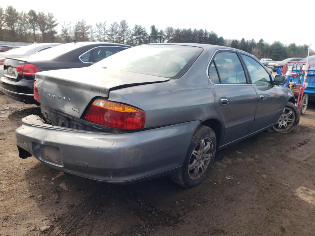 Photo 4 from auction – 2001 ACURA 3.2TL with VIN 19UUA56601A013156