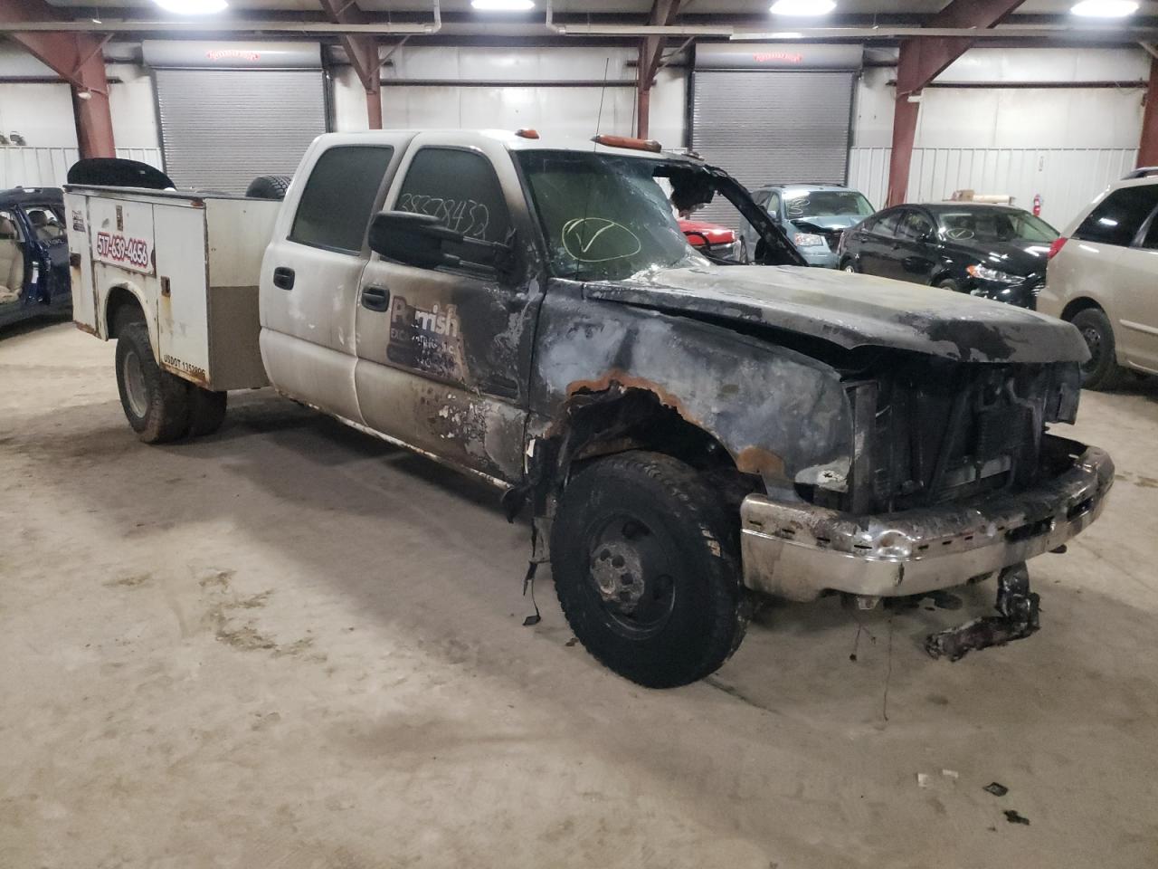 Photo 1 from auction – 2005 CHEVROLET SILVERADO with VIN 1GBJC33215F921470