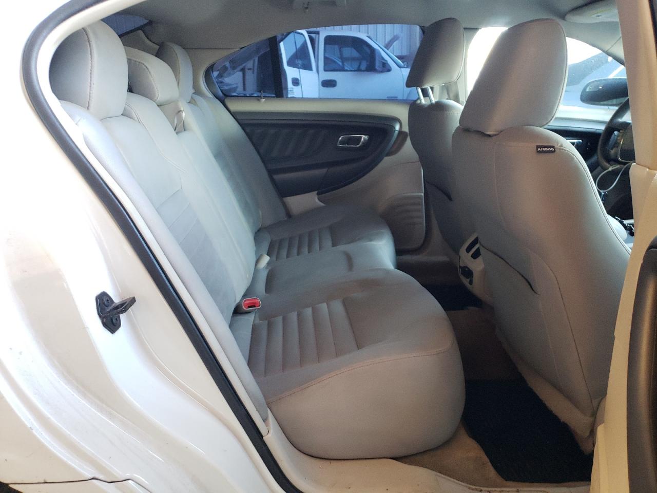 Photo 6 from auction – 2012 FORD TAURUS SE with VIN 1FAHP2DWXCG111293
