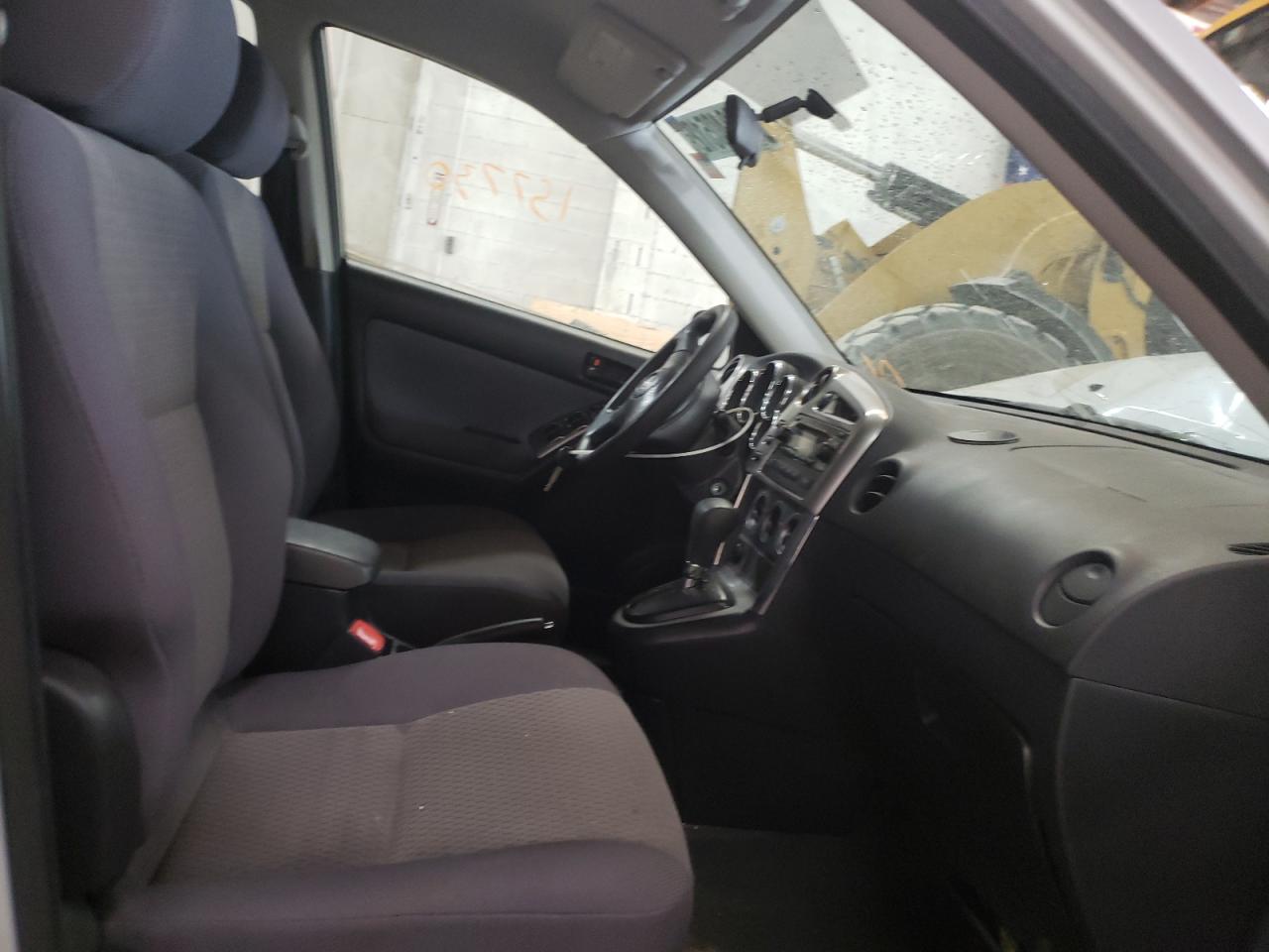 Photo 5 from auction – 2006 TOYOTA COROLLA MA with VIN 2T1KR32E96C575219