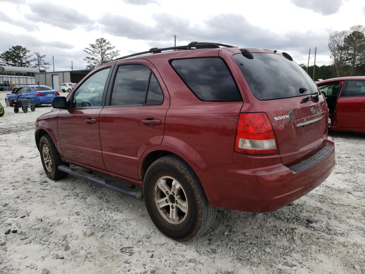 Photo 3 from auction – 2005 KIA SORENTO EX with VIN KNDJD733855347352