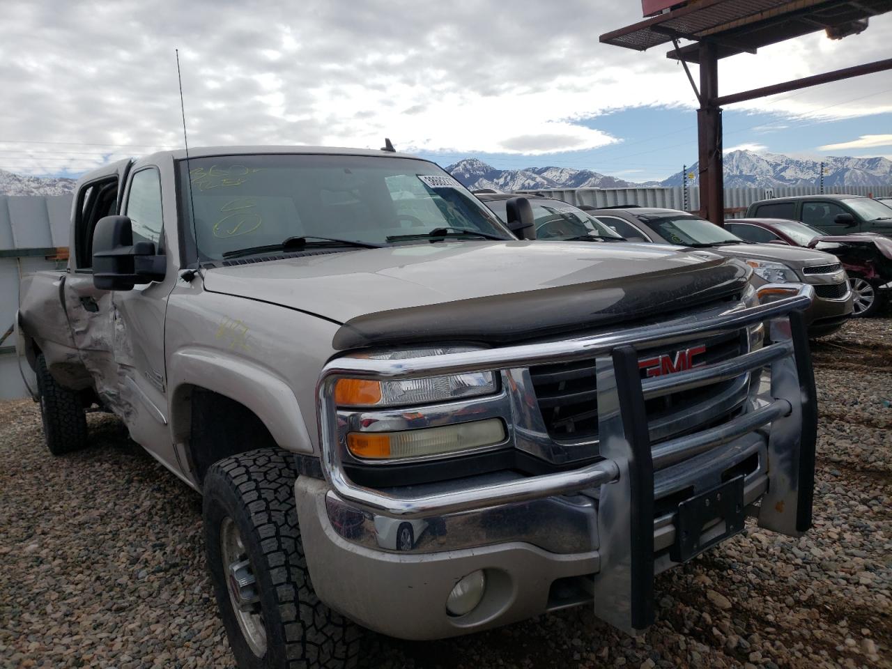 GMC SIERRA K25 2006 with VIN 1GTHK23D16F240834 - Photo from auction