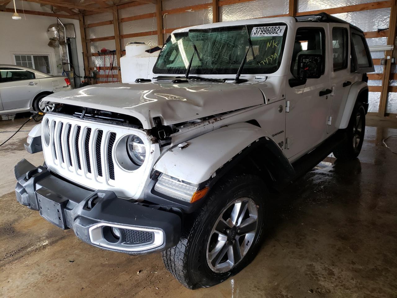 Photo 2 from auction – 2018 JEEP WRANGLER U with VIN 1C4HJXEG0JW174339