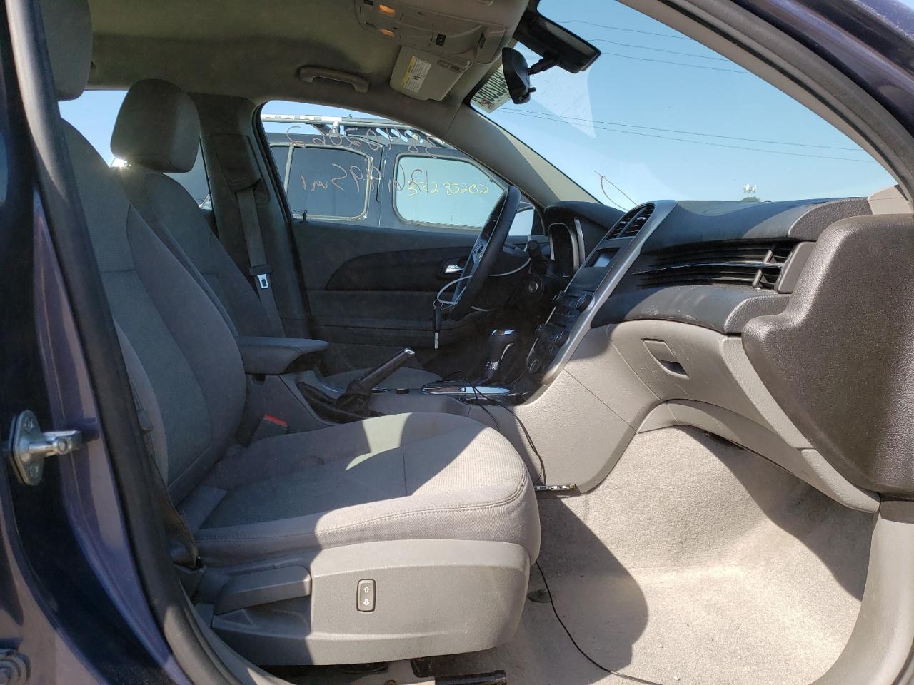 Photo 5 from auction – 2014 CHEVROLET MALIBU LS with VIN 1G11B5SL1EF177253