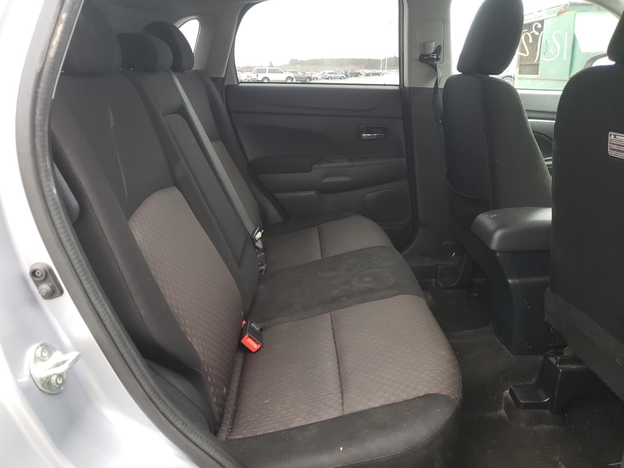 Photo 6 from auction – 2017 MITSUBISHI OUTLANDER with VIN JA4AP3AUXHZ010345