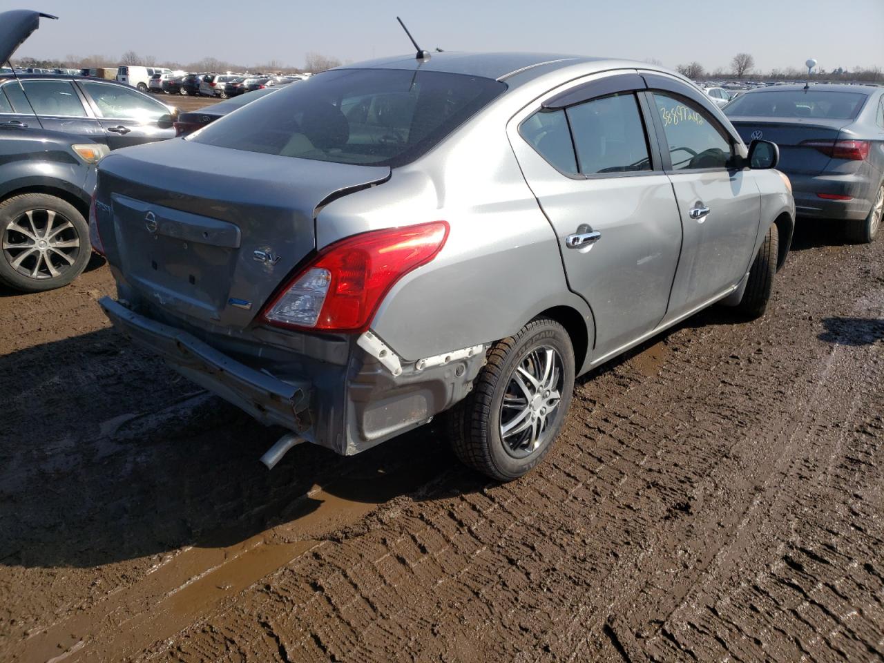 Photo 4 from auction – 2012 NISSAN VERSA S with VIN 3N1CN7AP4CL846516