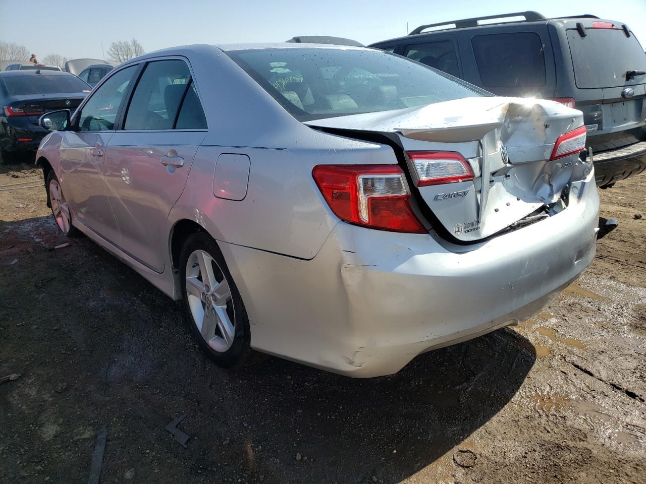 Photo 3 from auction – 2012 TOYOTA CAMRY BASE with VIN 4T1BF1FK5CU107463